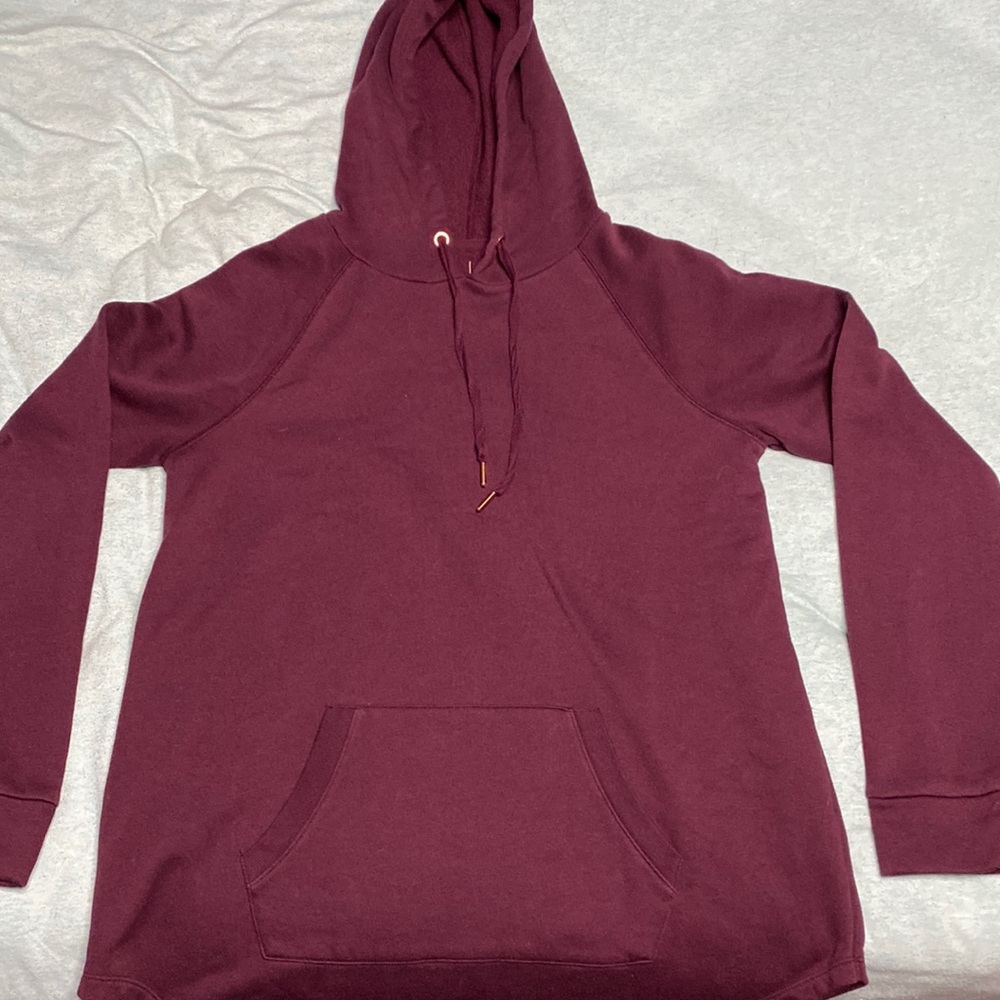 Xersion/ Maroon / Men / Size M (a little bigger than a regular medium)